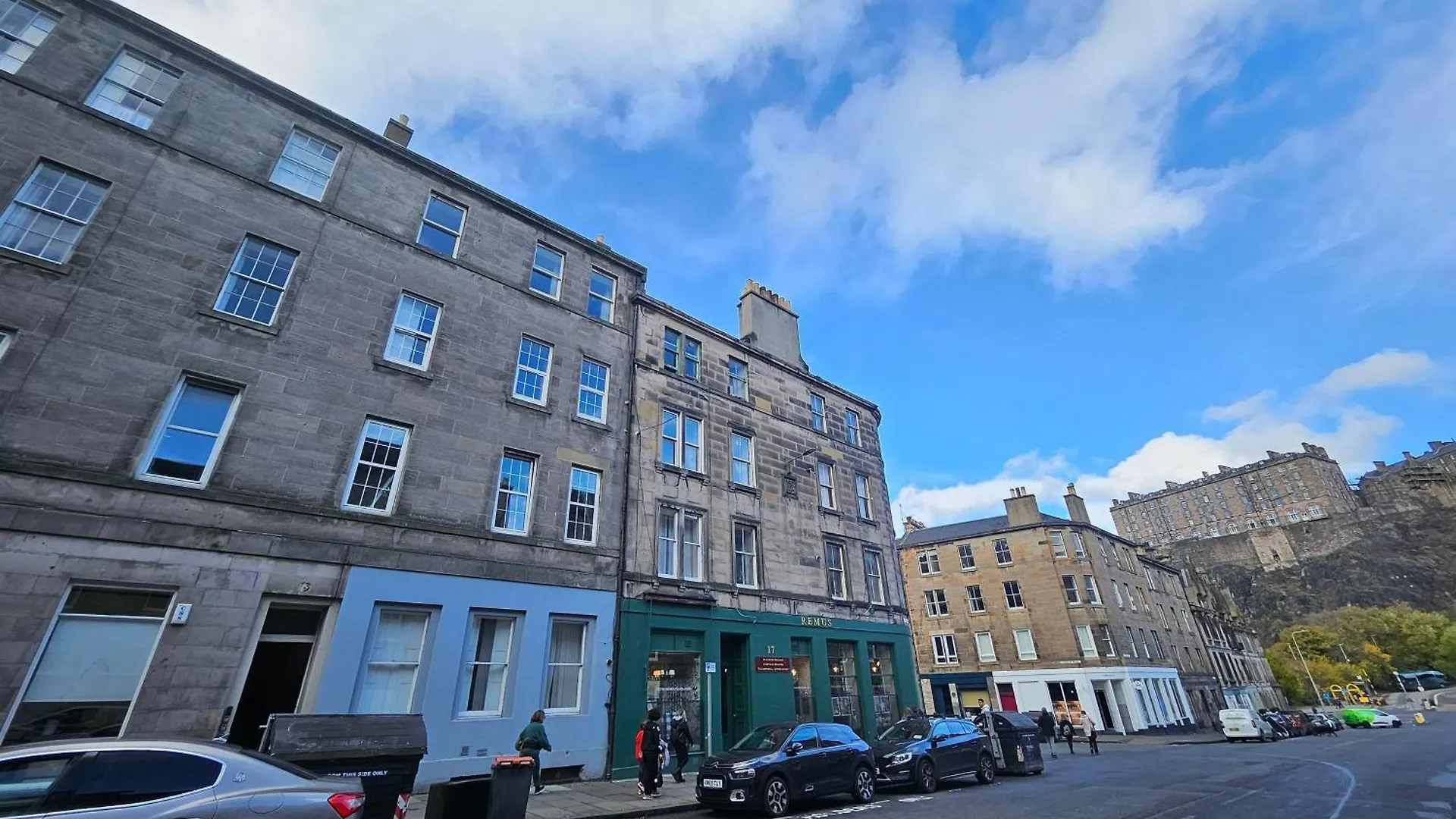No15 Castle View Apartment Edinburgh 0*,