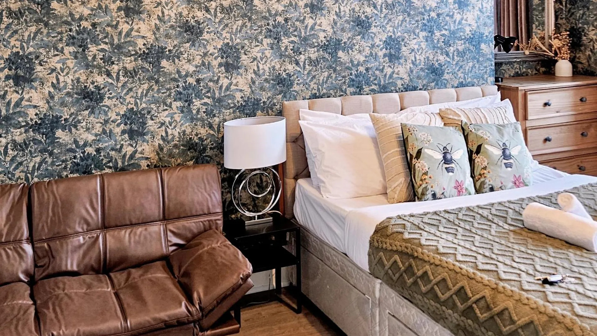 Homestay No15 Castle View Apartment Edinburgh United Kingdom